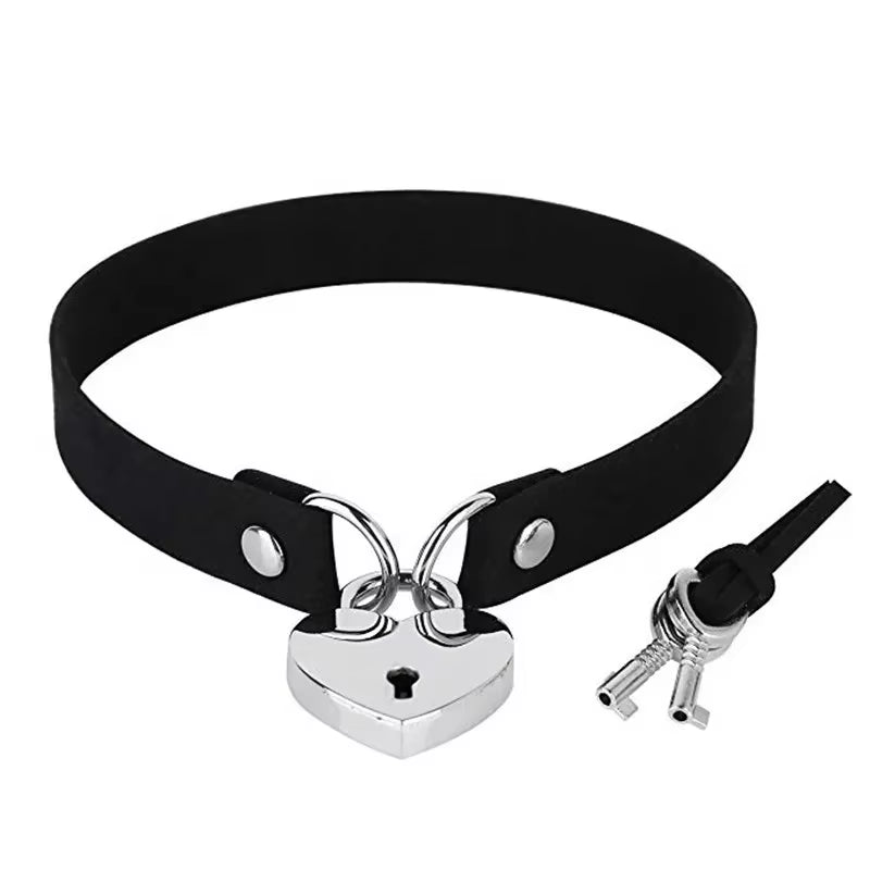 New Gothic Punk Leather Choker Necklace for Women Teens Girls Rivet Heart Cross Collar Necklace Rock Fashion Jewelry Gifts