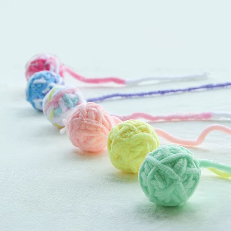 MADDEN Funny Cat Toys Colorful Yarn Balls with Bell Sounding Interactive Chewing Toy for Kitten Stuffed Toy Ball Cat Supplies