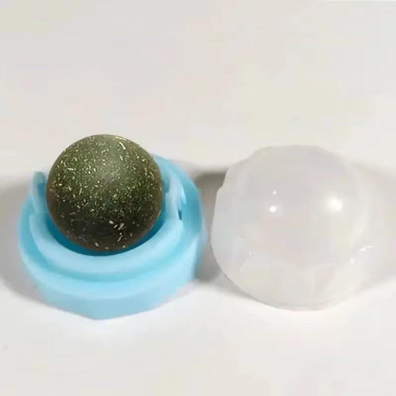 Catnip Balls Cat Mint Toy Grinding Teeth Mint Ball Edible Safety Healthy Snack Rotatable Wall Stick-On Toys for Pet Supplies